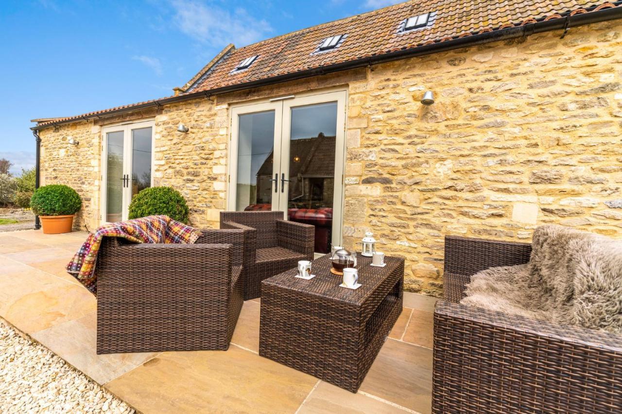 Middle Barn Villa Dyrham Bagian luar foto